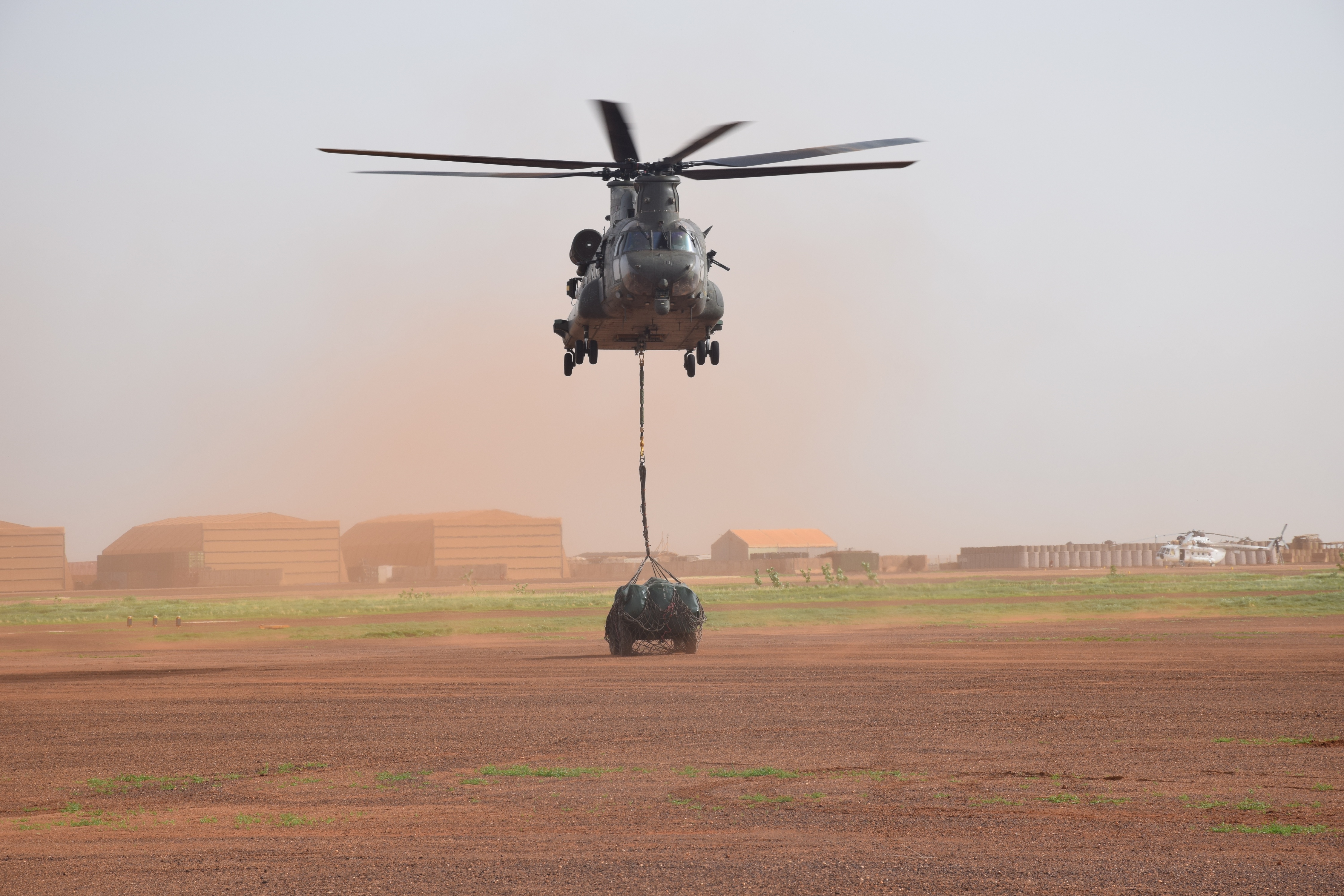 RAF Chinook with lift sortie.